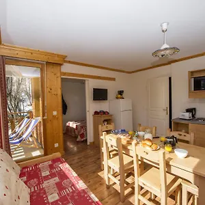le-balcon-des-neiges.hotels-rhonealpes.com/