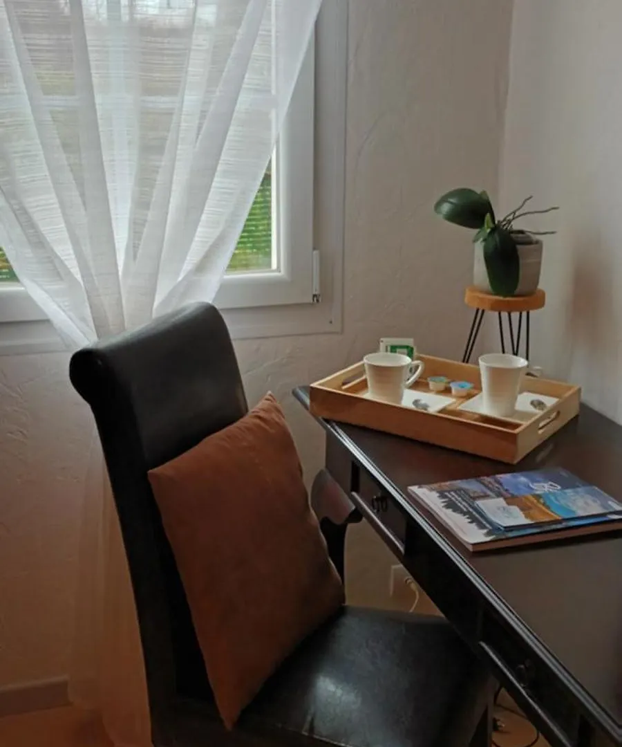 La Maison Des Poulains Sauzon Bed & Breakfast